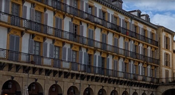 balcones numerados Plaza de la Constitución